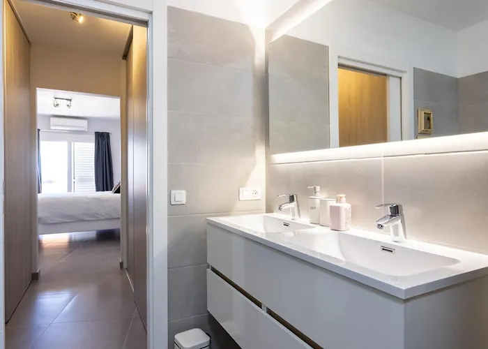 Home2book Design Sea Views Caletillas, Pool