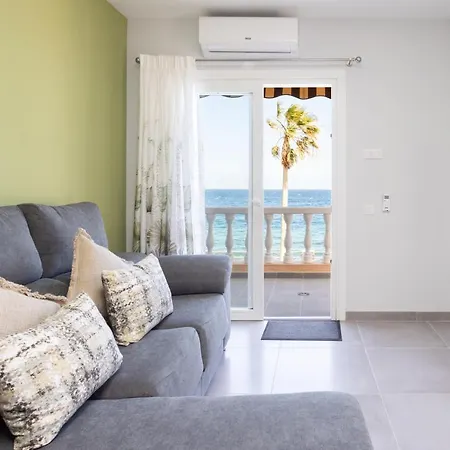 Home2book Design Sea Views Caletillas, Pool