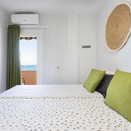 Home2book Design Sea Views Caletillas, Pool アパート カンデラリア